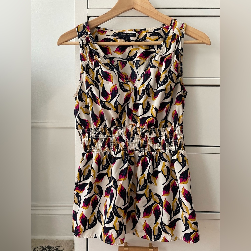 Banana Republic floral peplum top